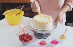 Cake Decorating